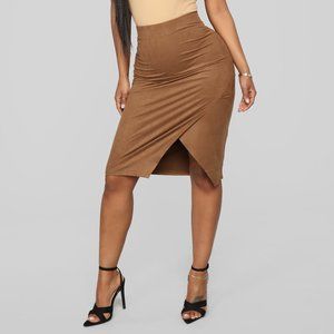 Fashion Nova Suade High waist Skirt